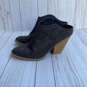 Dolce Vita Grey Suede Mule Clogs